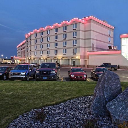 St. Albert Inn & Suites Saint Albert ภายนอก รูปภาพ