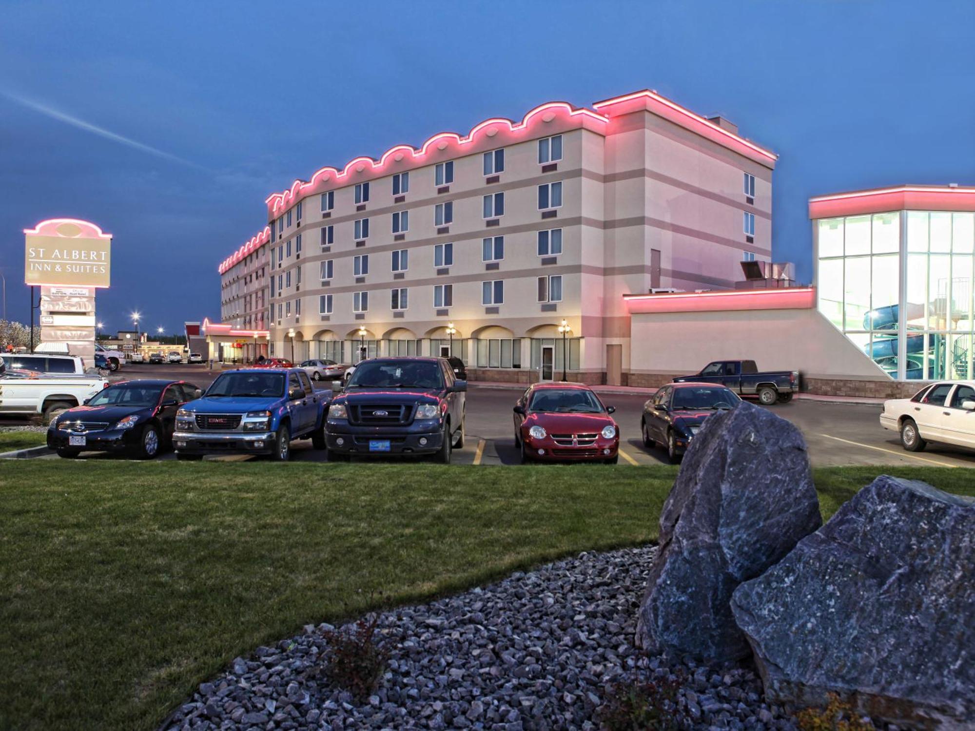 St. Albert Inn & Suites Saint Albert ภายนอก รูปภาพ